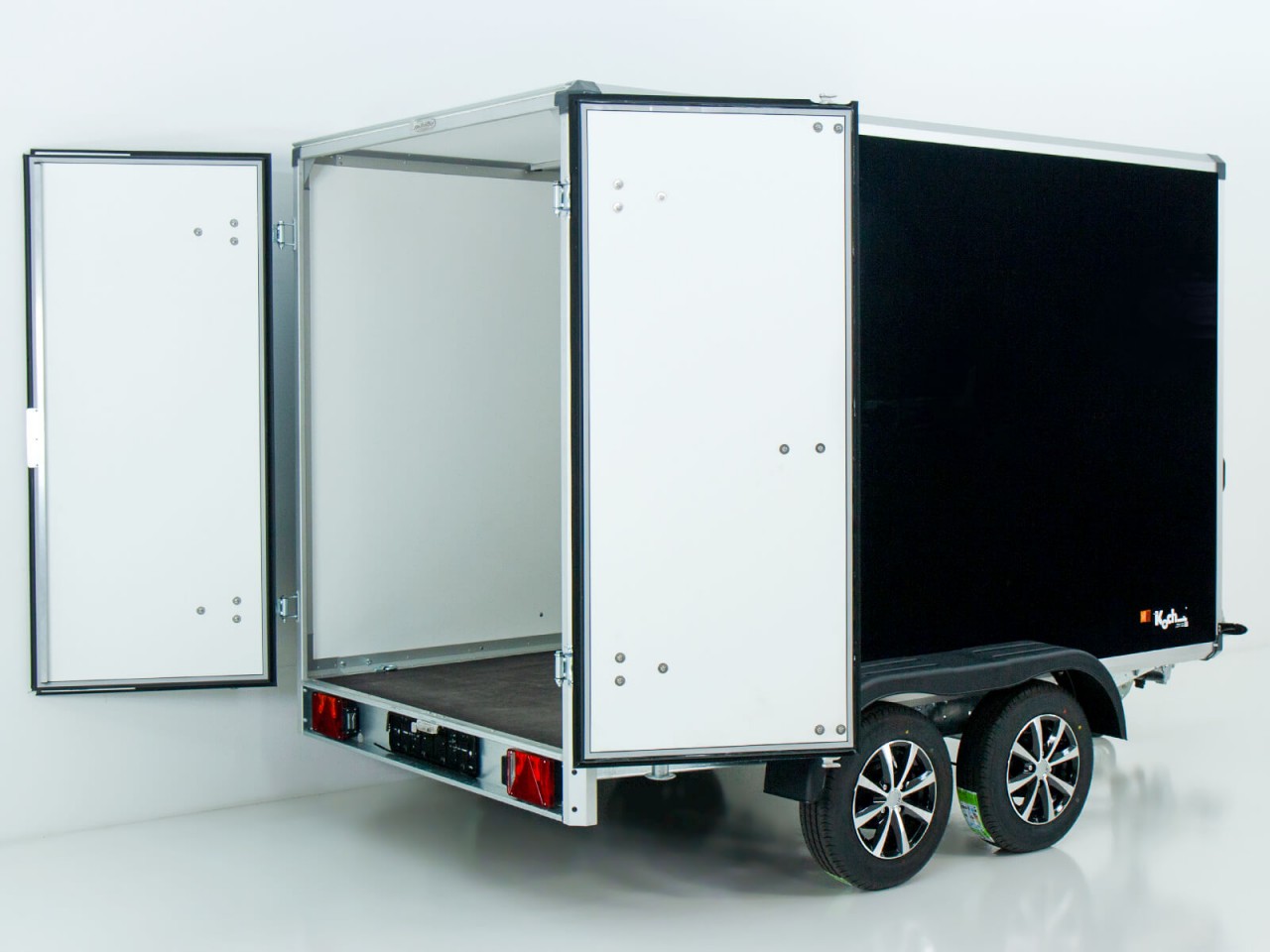 Variant bagagelabel Black Edition 168x302cm H:188 2.0t-Nieuw