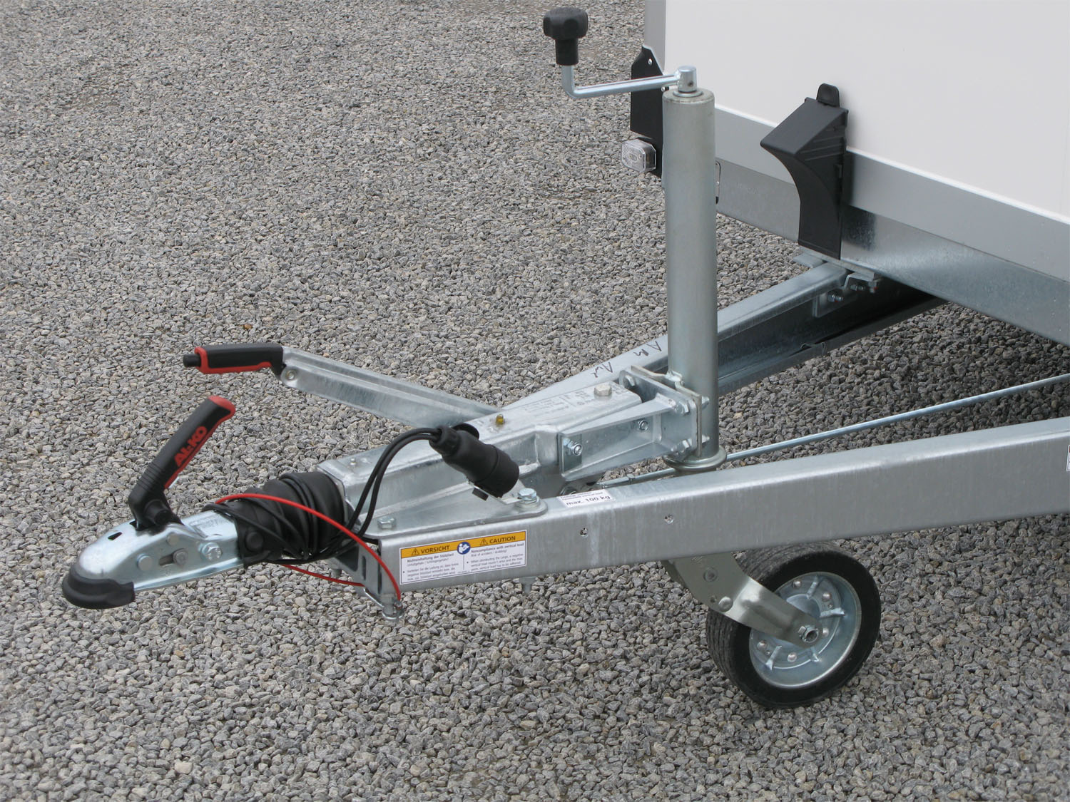 HUMBAUR HGK 13 27 16 21 PF60 Deluxe koeltrailer met hoogwaardige isolatie – Image 8